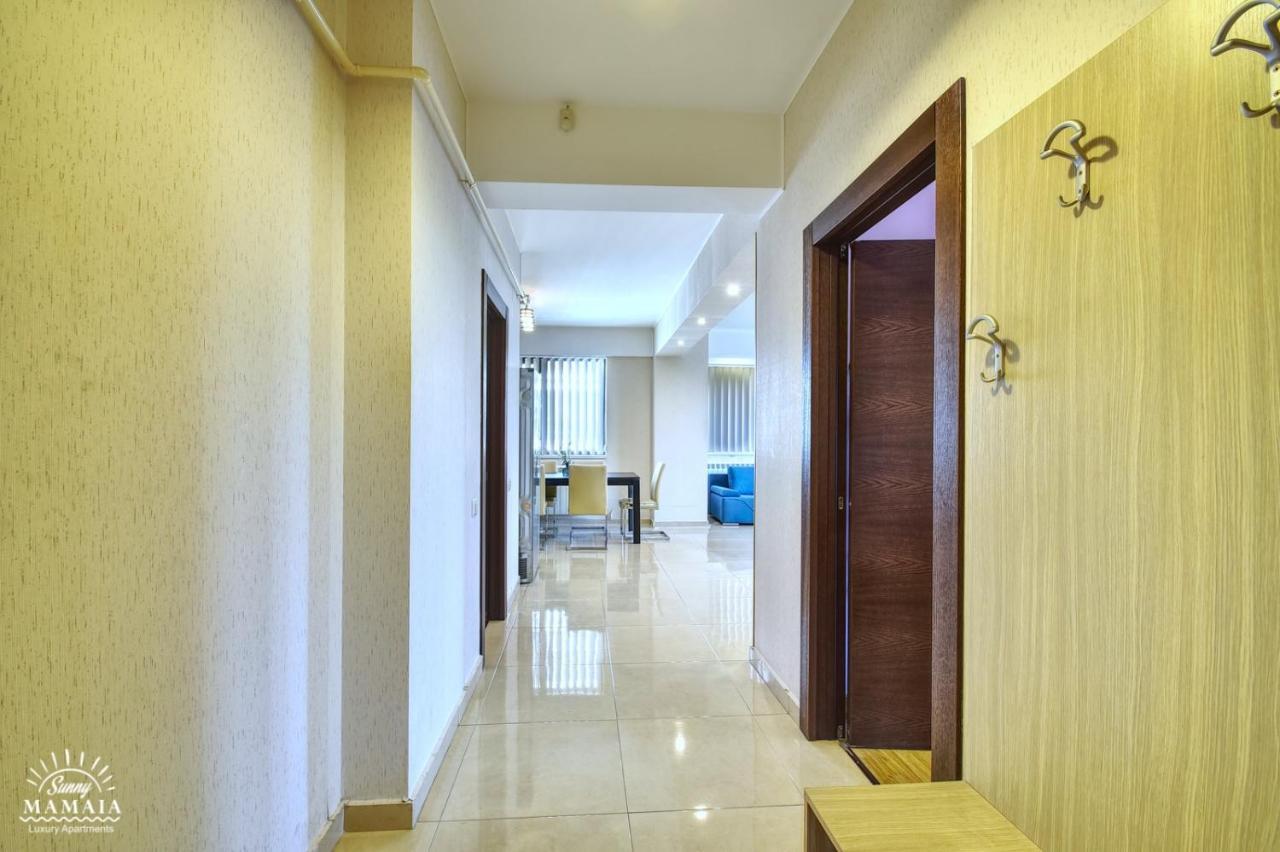 Sunny Luxury Apartment 2 Mamaia Esterno foto